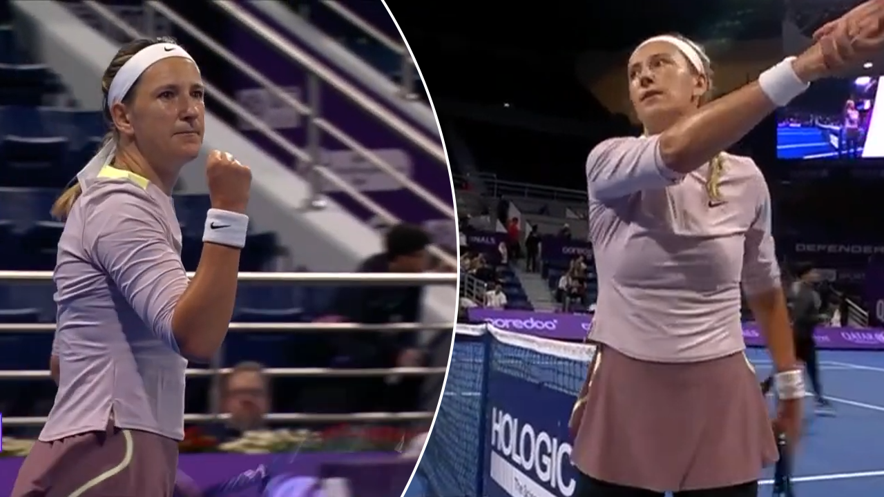 Tennis villain's bizarre gesture reignites feud