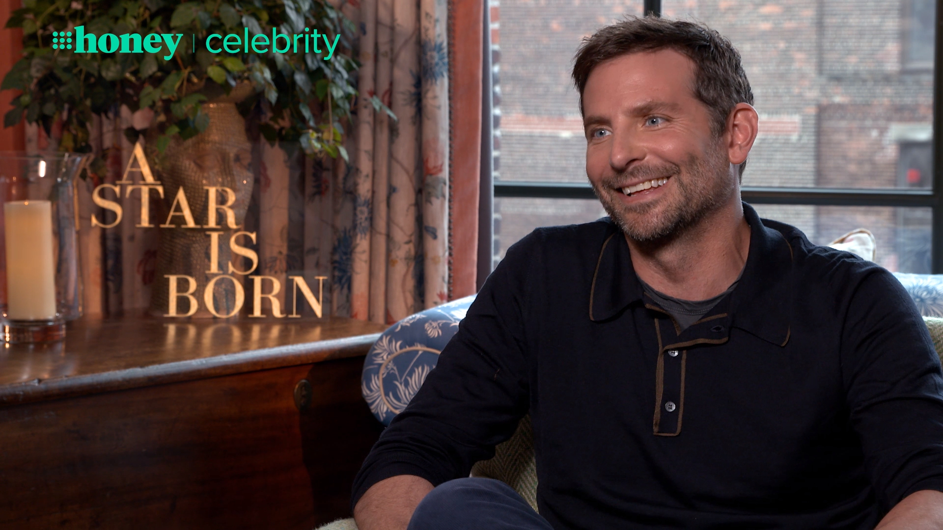 Bradley Cooper makes directorial debut in 'A Star Is Born' 