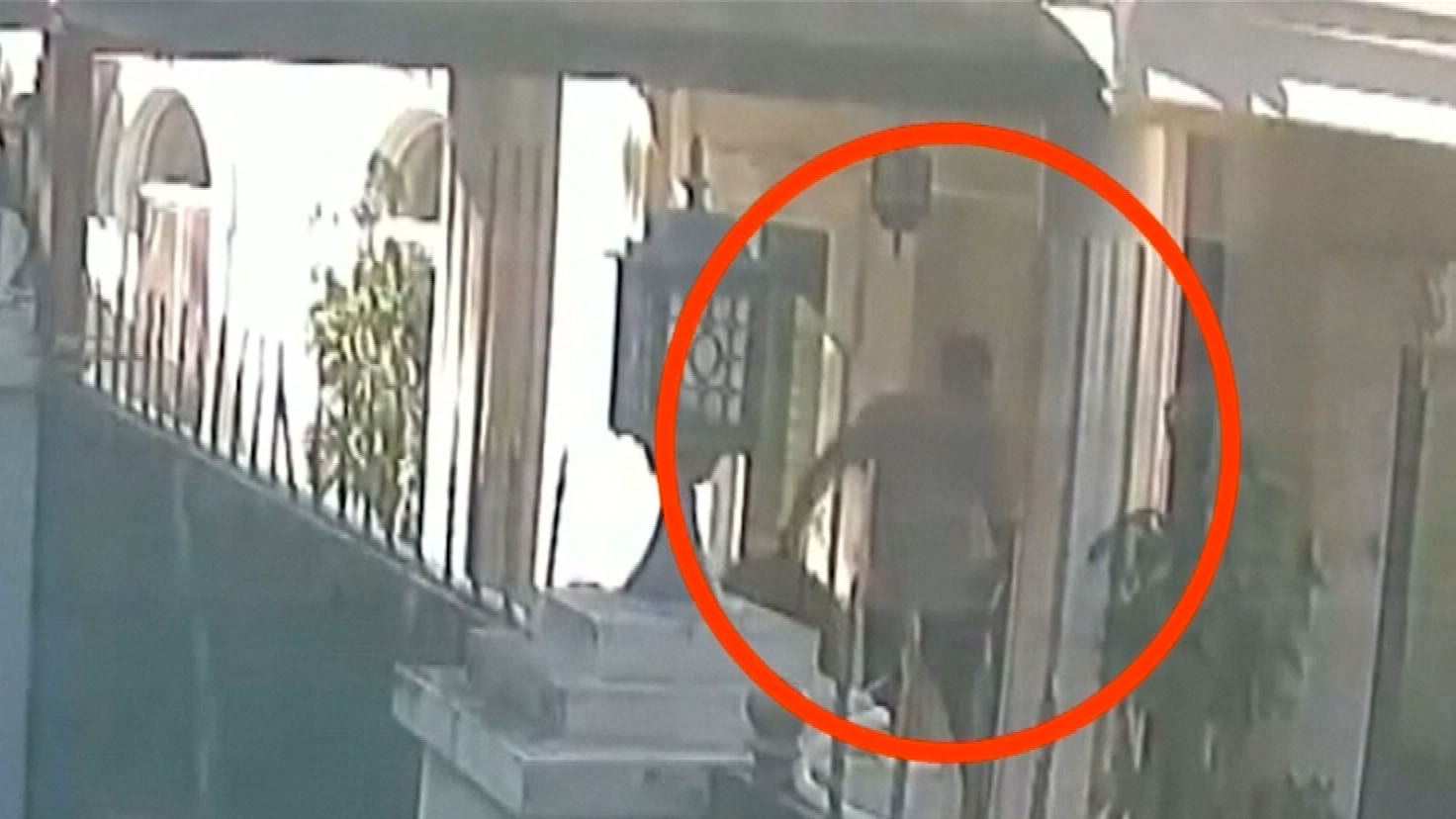 Men seen carrying suitcases believed to contain remains of Jamal Khashoggi 