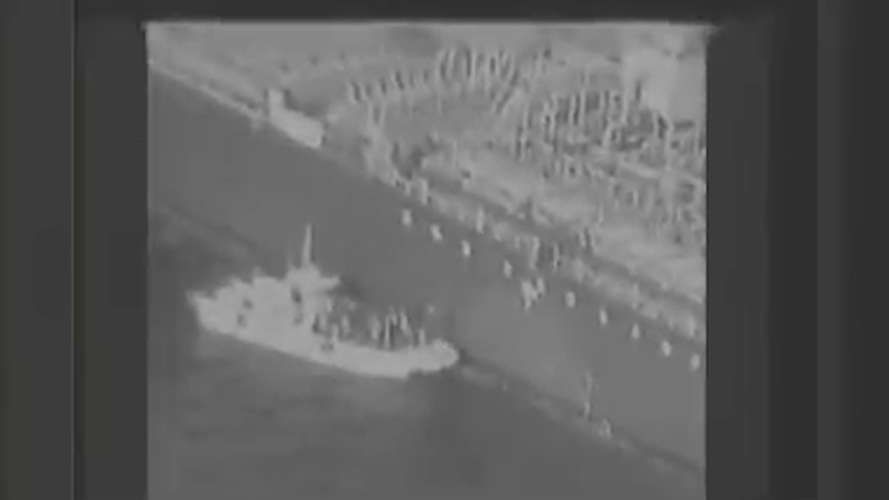 US releases video it claims shows Iran removing unexploded mine from Gulf tanker