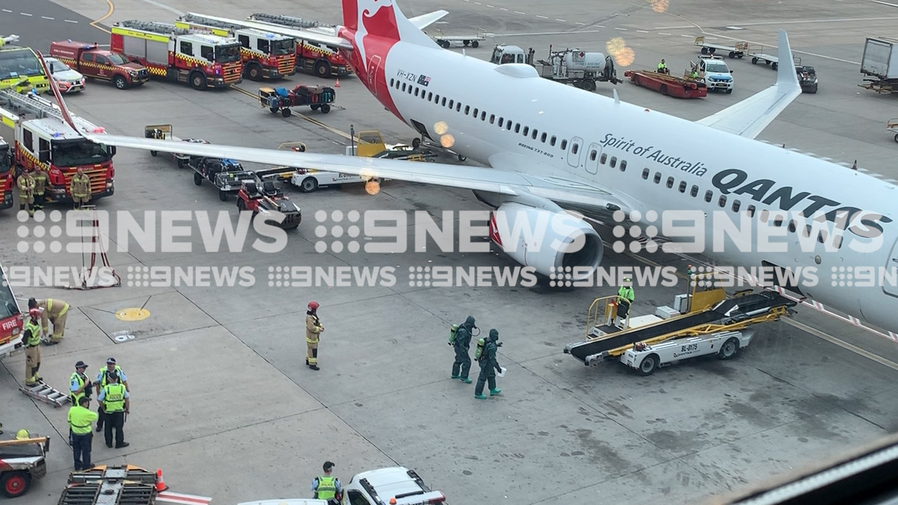 qantas damaged baggage