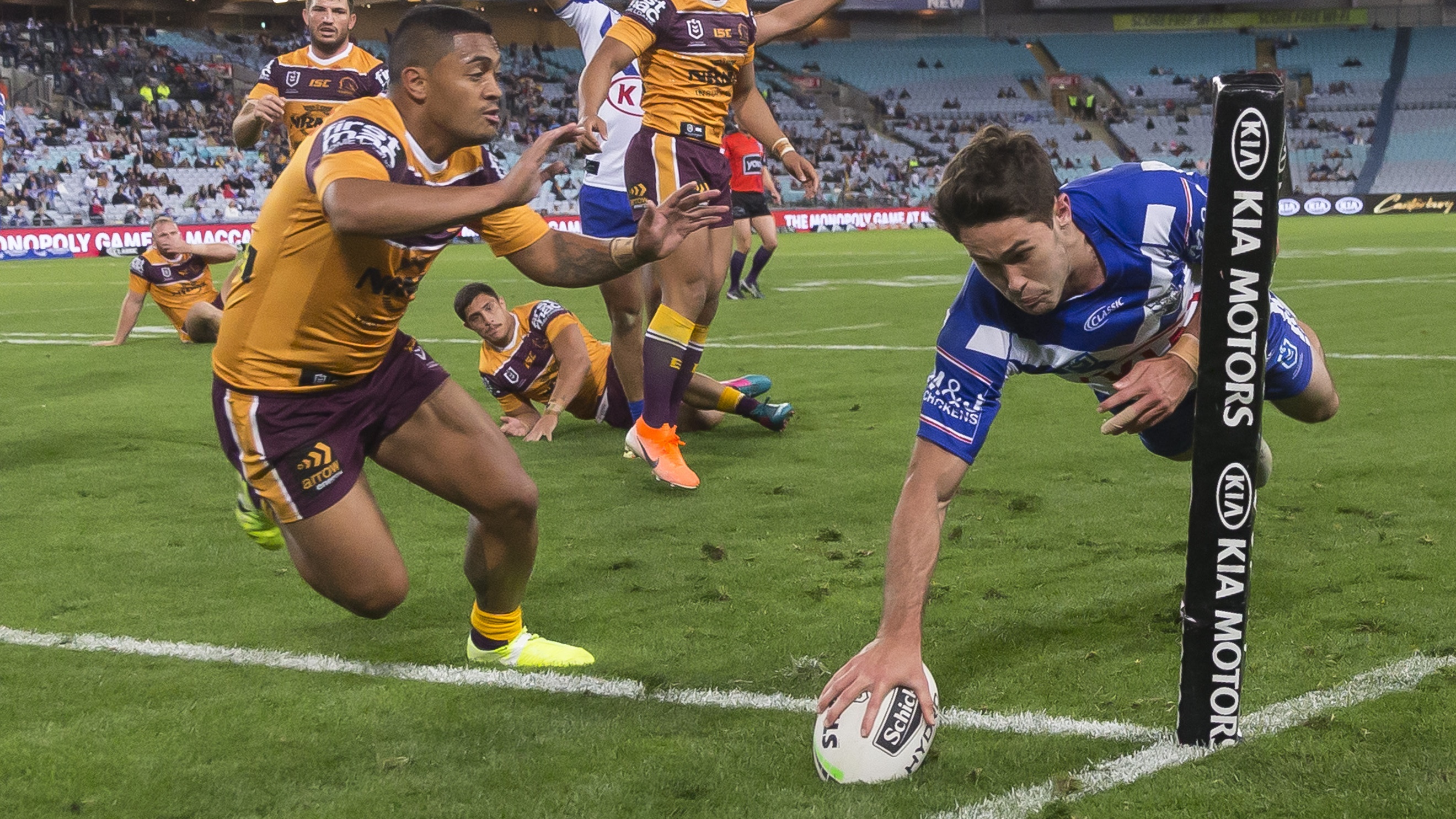 Bulldogs v Broncos NRL match centre