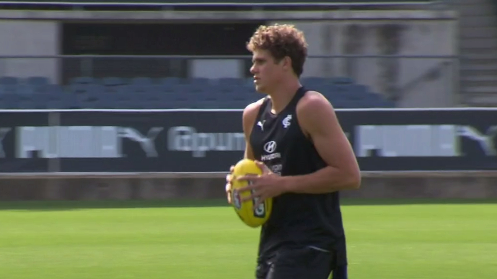 Carlton questions over Curnow let-off