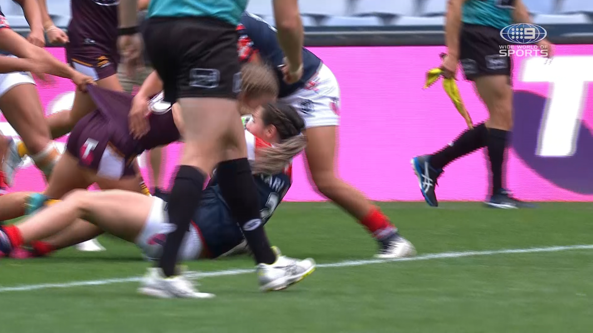 NRLW Highlights: Roosters v Broncos - Round 3