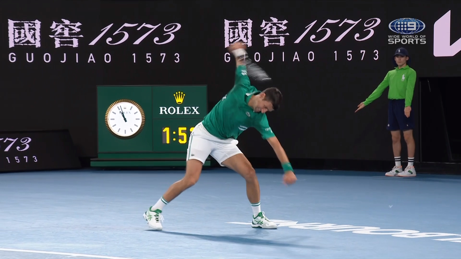  Djokovic unleashes on racquet