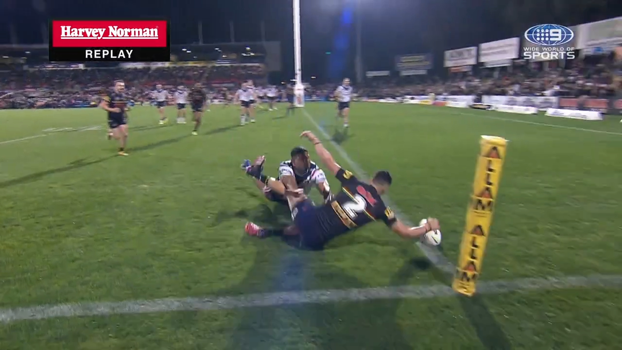 Try-scoring freak snags another