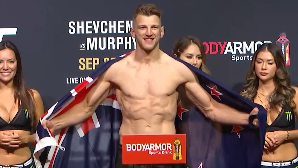 Dan Hooker makes it to Vegas for UFC bout