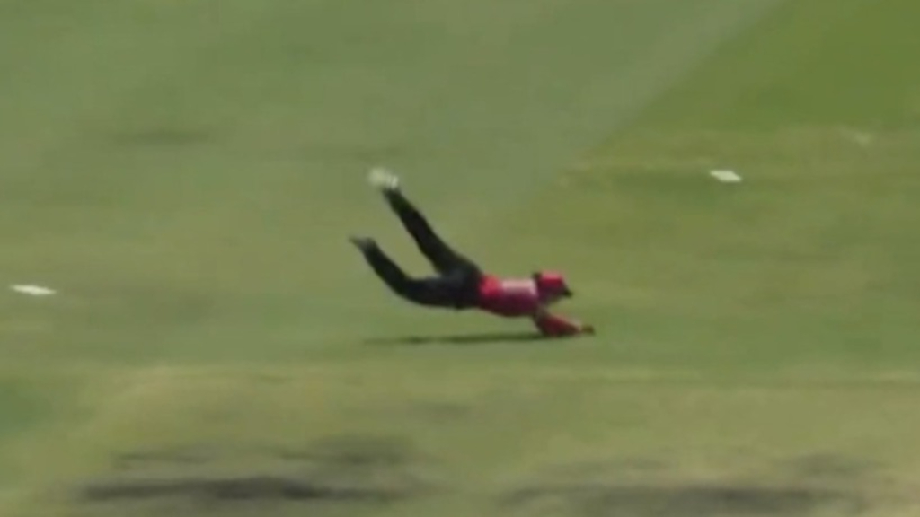 WBBL star's epic catch