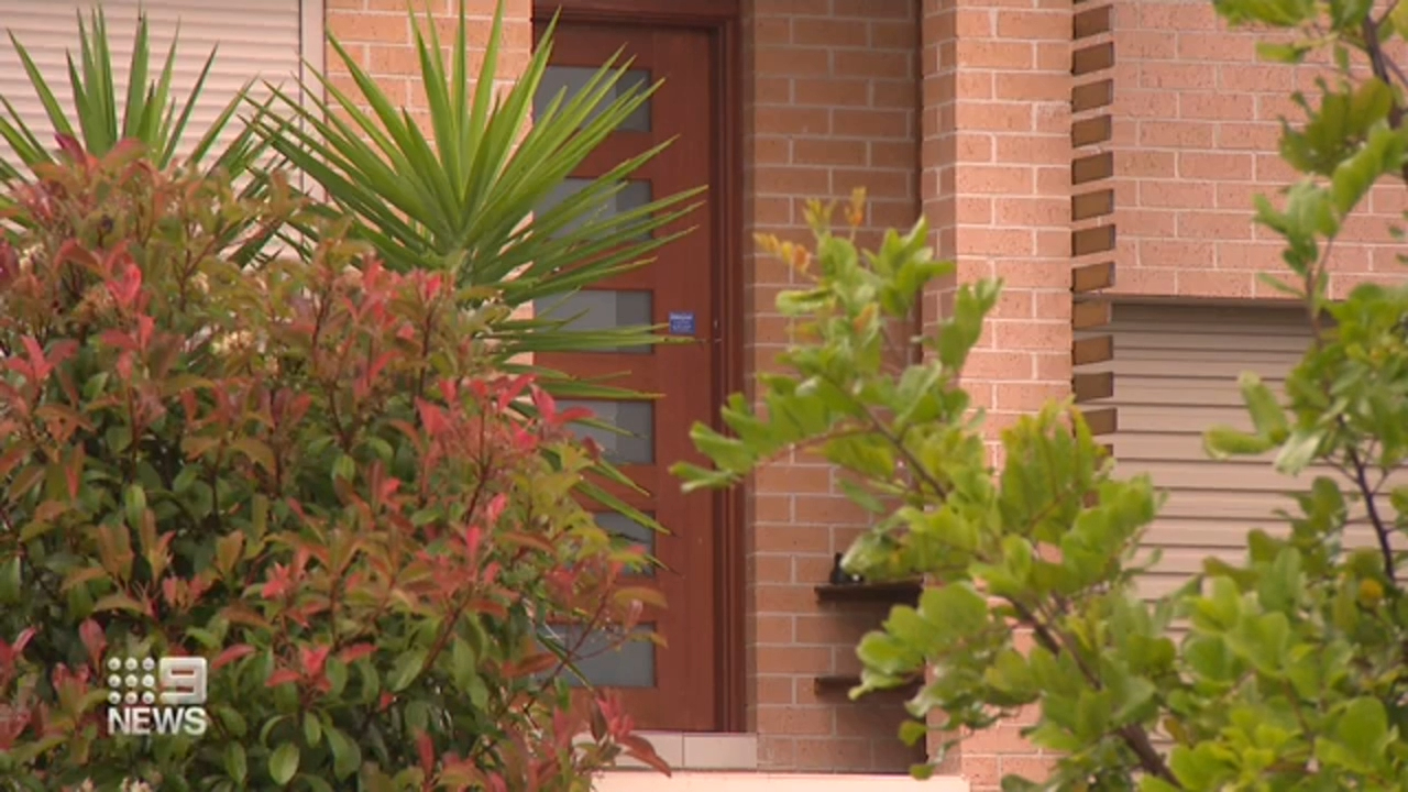 Police raid safe houses connected to Sydney fugitive