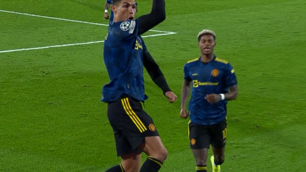 Ronaldo does it again for United