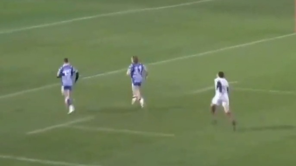 Incredible header for rugby try