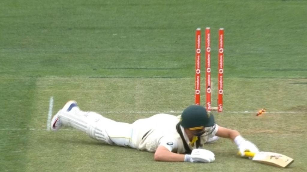 Labuschagne falls in astonishing dismissal