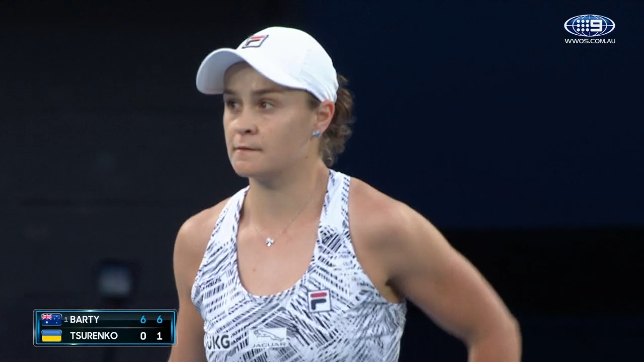 Barty breezes to opening-round win