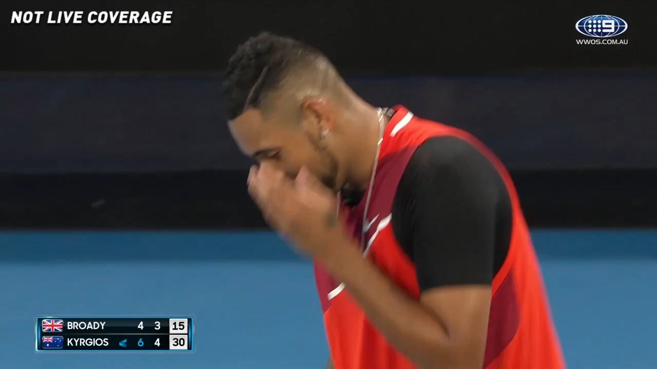 Kyrgios' cheeky interaction with John Cain crowd