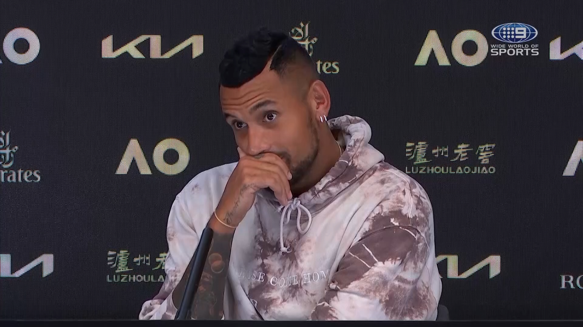 Kyrgios weighs in on Peng Shuai saga