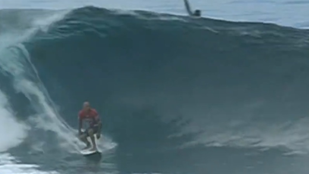 Surfing legend could be locked out of Australia