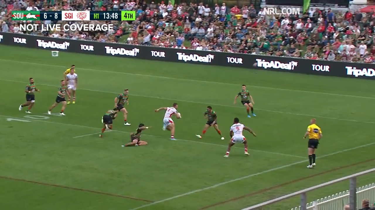 Lomax brilliance sets up Red V try