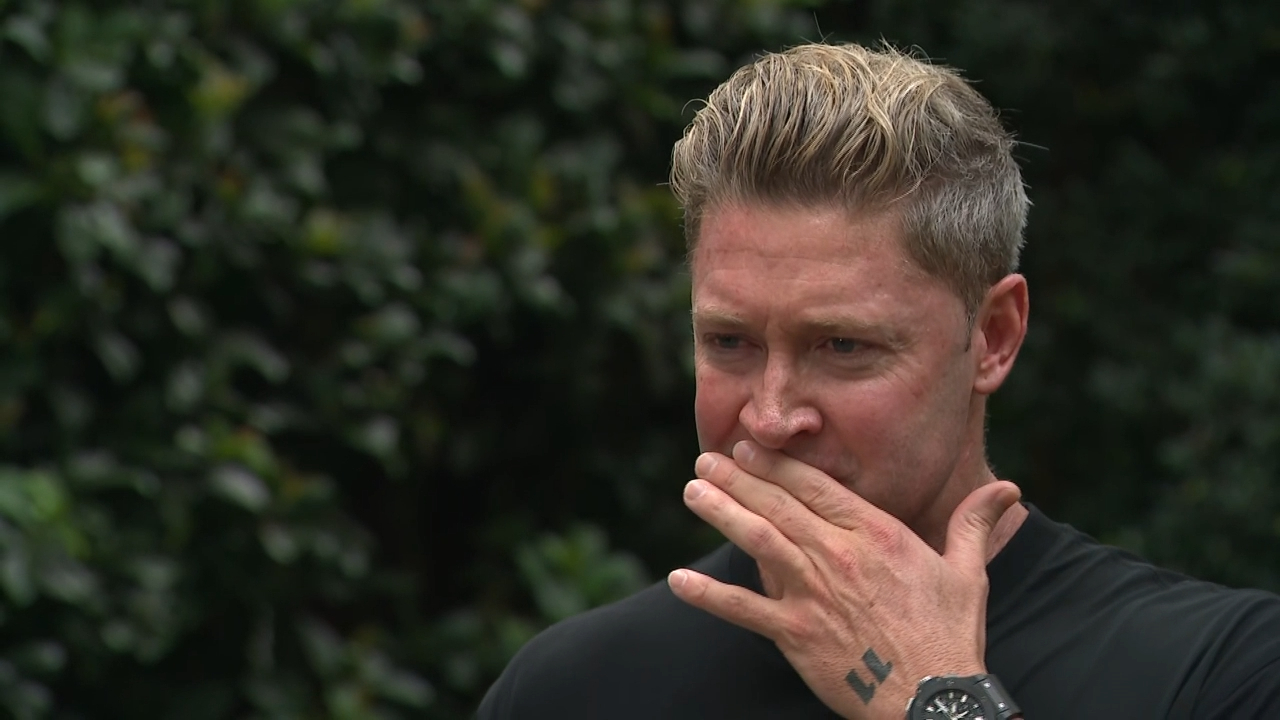 Shattered Michael Clarke pays tribute to Shane Warne