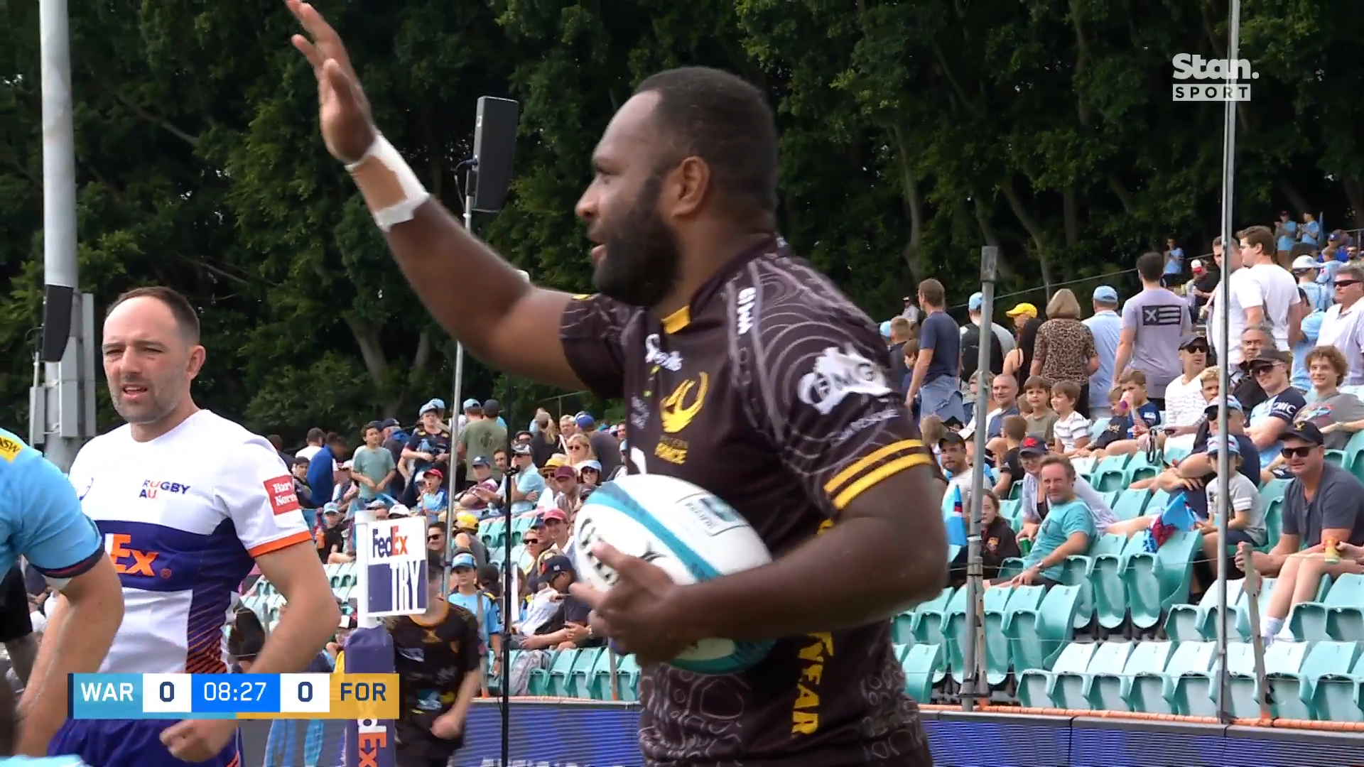 Force grab opening try against Tahs