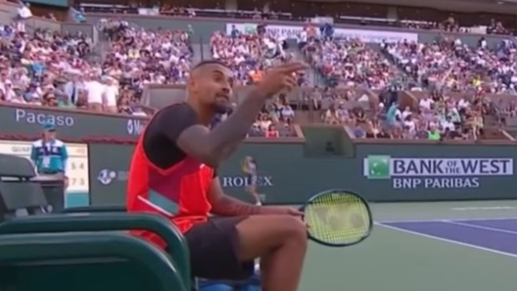 Kyrgios' heated exchange with umpire Carlos Bernardes