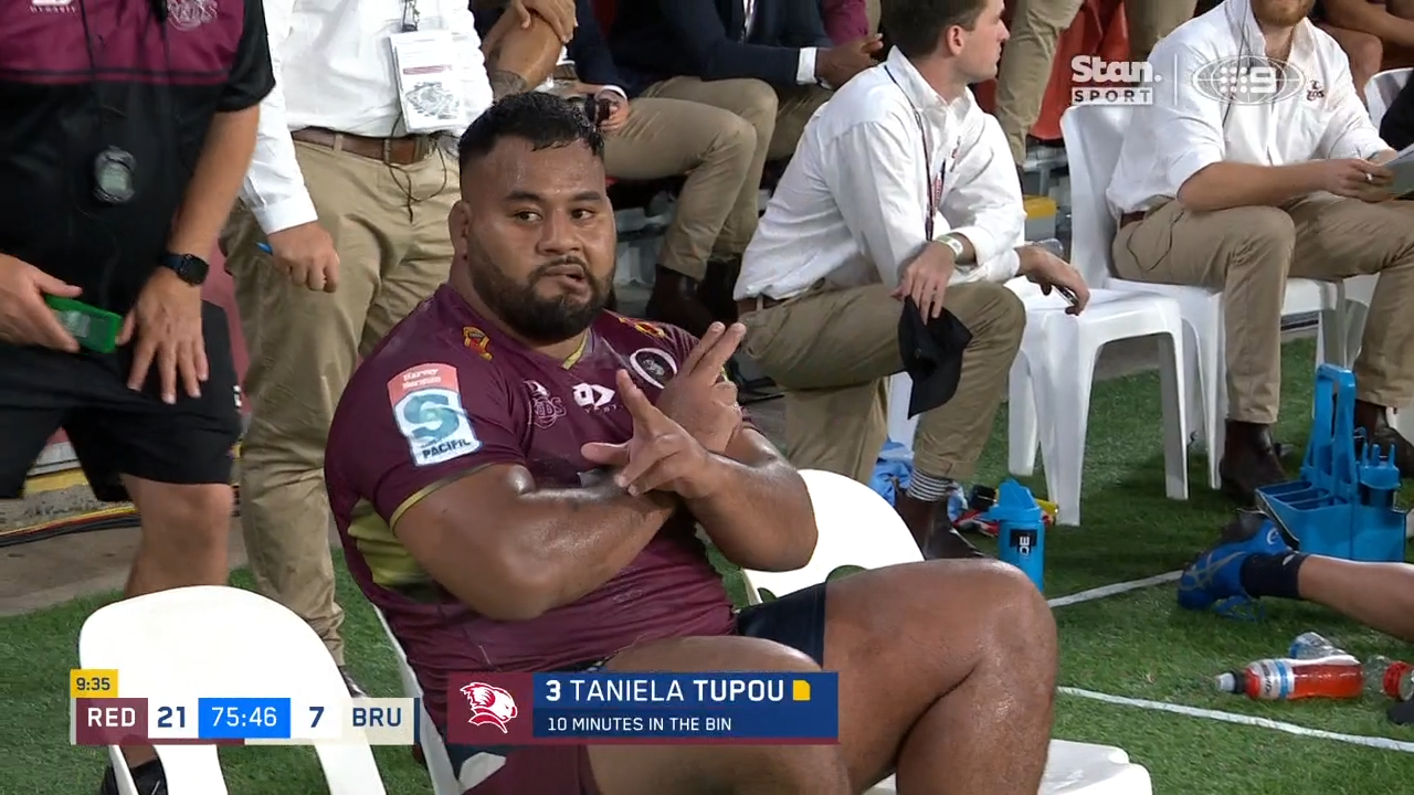 Tupou's comical yellow for tripping