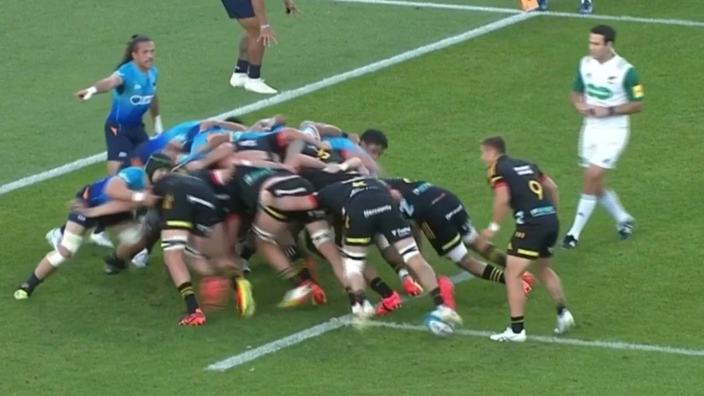 Chiefs strike first from the scrum