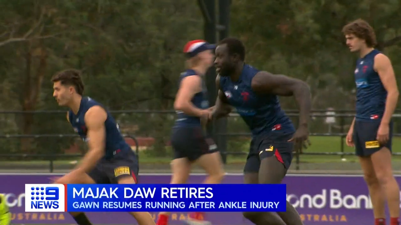 Majak Daw announces retirement