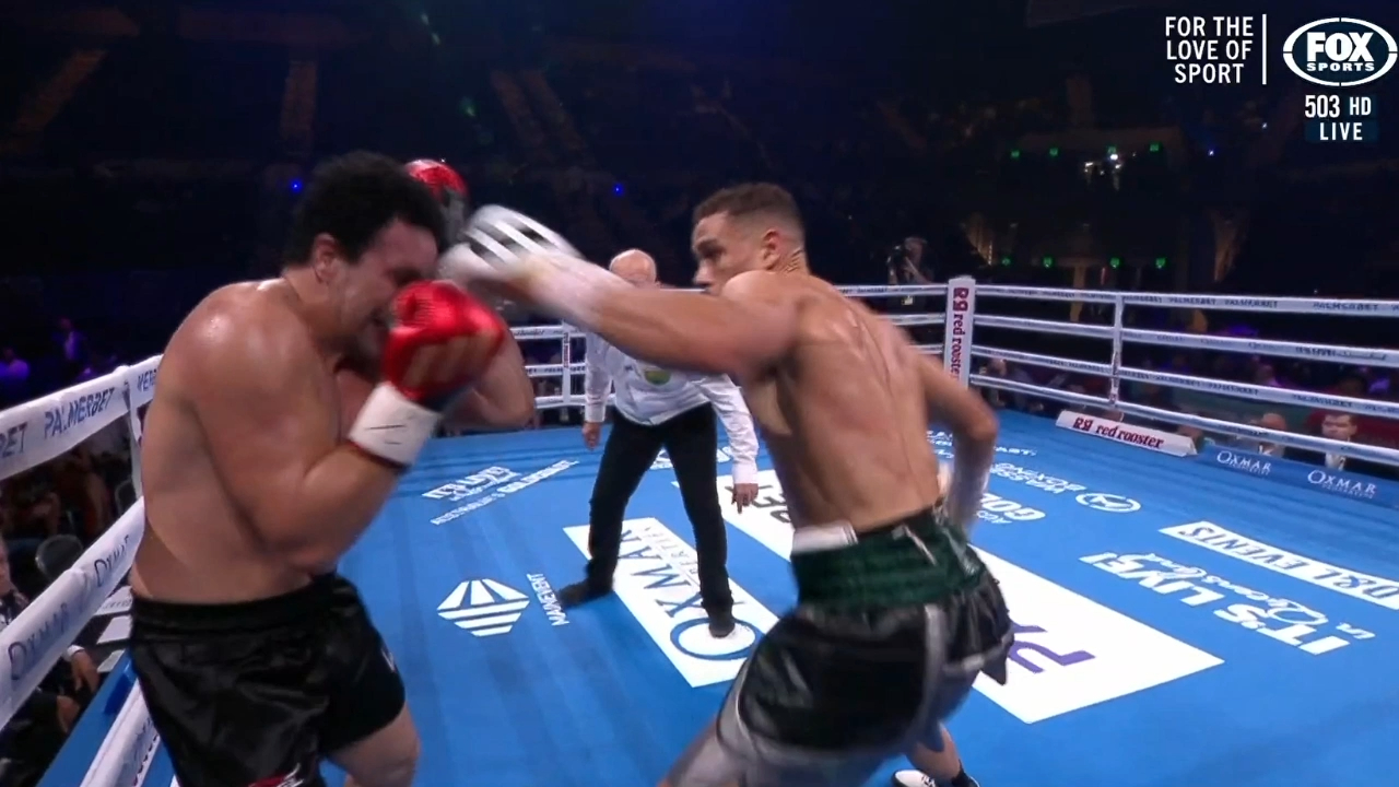Kiwi fighter ends opponent in stunning fashion
