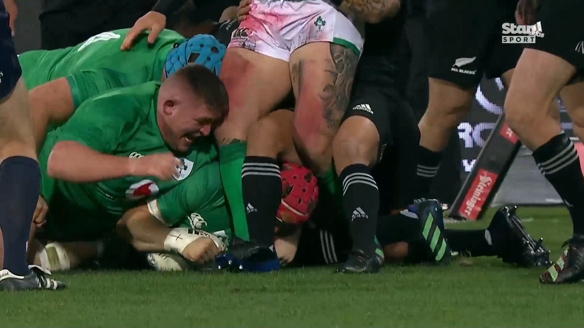 Ireland strike first in Wellington