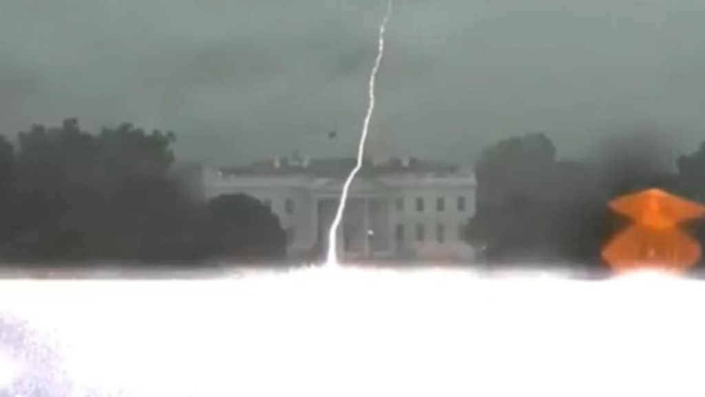 Three dead after lightning strike near White House
