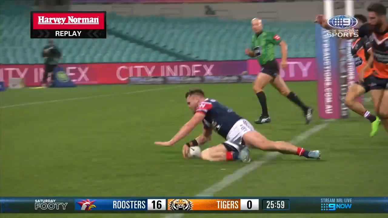 Crichton gets second try in quick succession