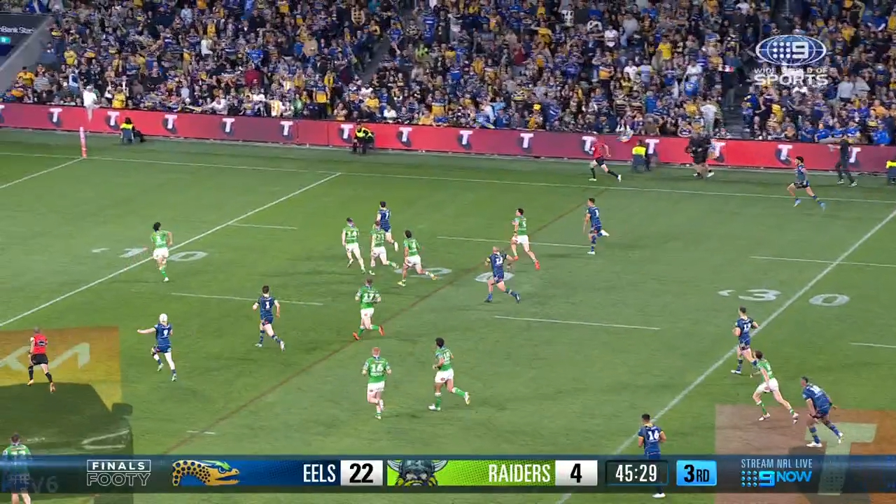 Moses rockets away for golden try
