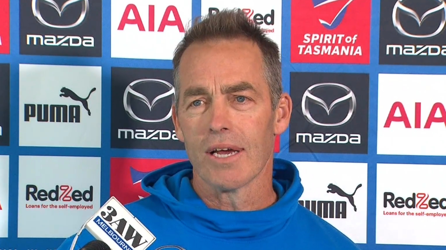 Alastair Clarkson takes aim at 'shameful' Hawks amid racism probe