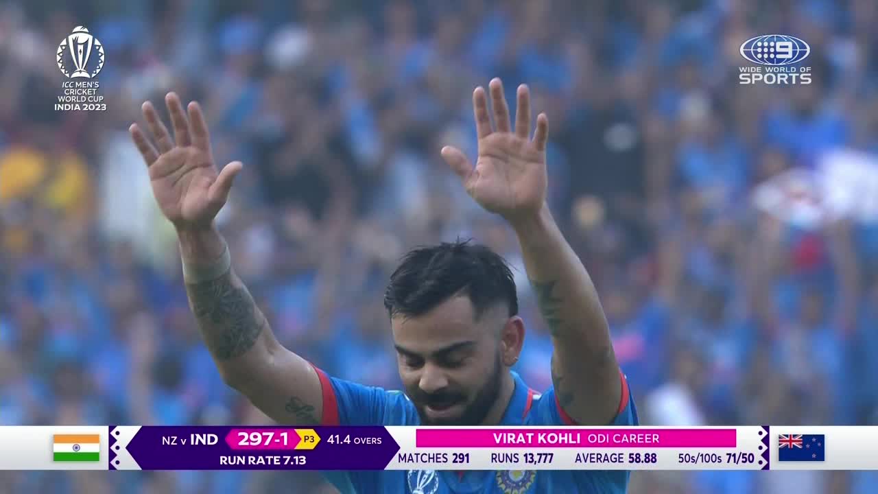 Kohli bows down to Tendulkar after record ton