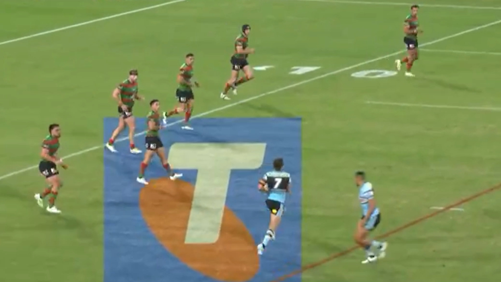 Trindall floats ball over for special try