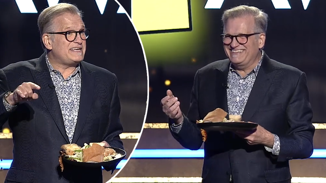 Drew Carey explains his decision to cover meals for striking writers