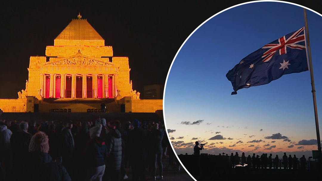 Thousands gather before dawn to commemorate Anzac Day