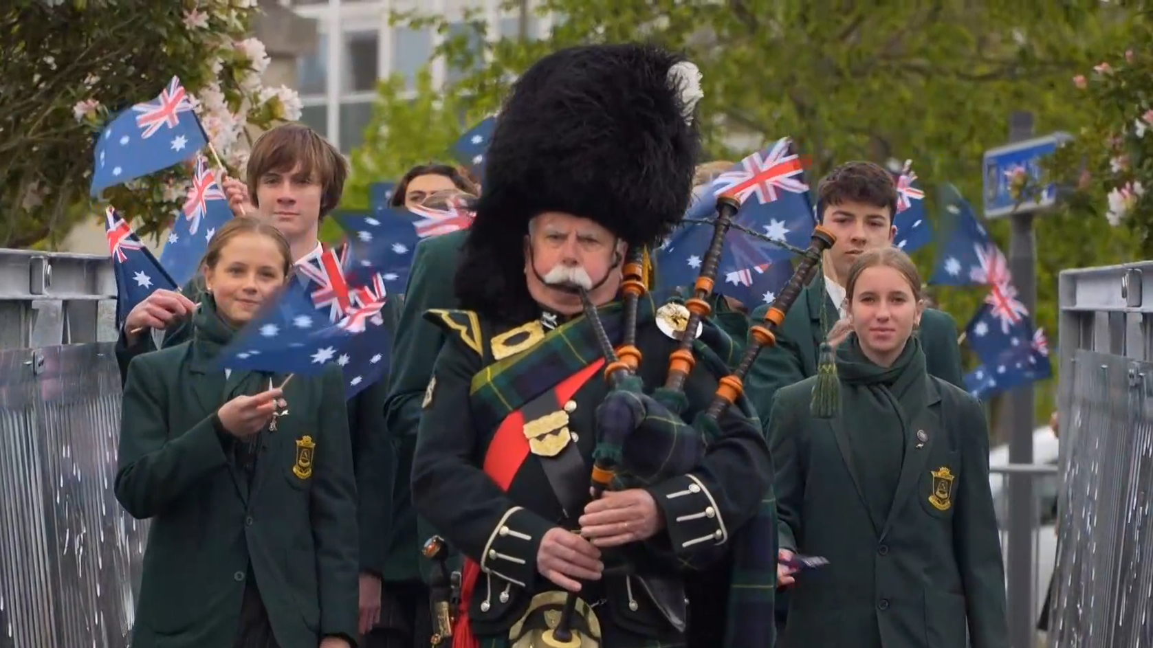 Crowds form at Gallipoli in honour of Anzacs