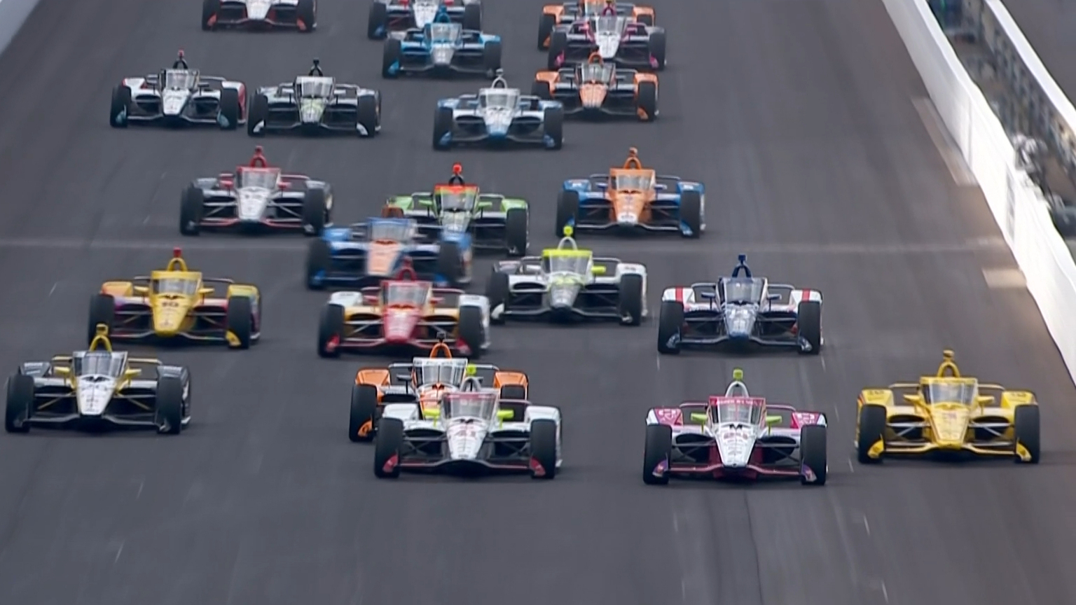 Scott McLaughlin's three-wide pass for Indy 500 lead