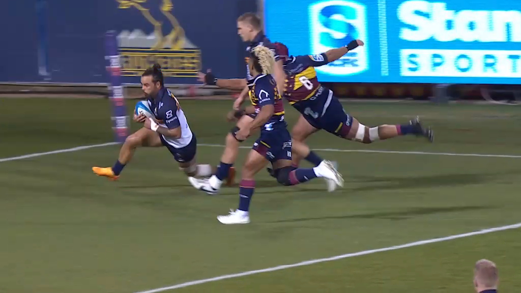 Muirhead scores electric Brumbies try