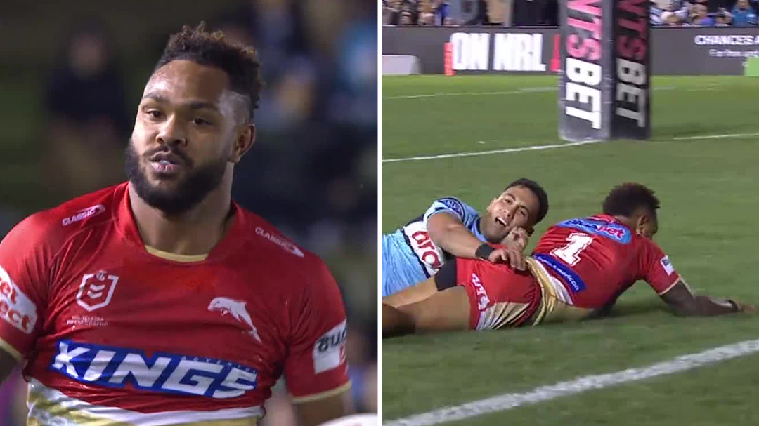 Hammer scores 'astonishing' 90m try