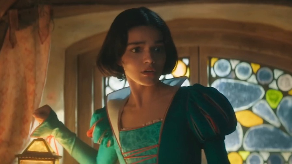 Snow White official trailer